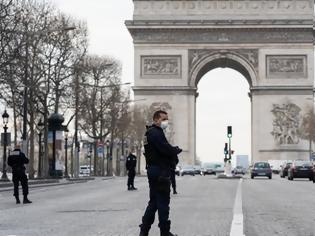Φωτογραφία για Γαλλία: Πλησιάζουν τους 21.000 οι νεκροί