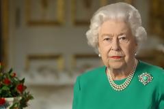 Γενέθλια στην «απομόνωση» και χωρίς κανονιοβολισμούς για την 94χρονη βασίλισσα Ελισάβετ