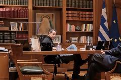 Άρση των μέτρων για τον κορωνοϊό: Σήμερα συνεδριάζει η task force των λοιμωξιολόγων