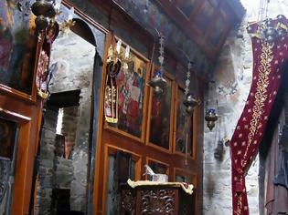 Φωτογραφία για Το θαυματουργό ξυλόγλυπτο άγαλμα του Αγίου Γεωργίου στην Ομορφοκκλησιά Καστοριάς
