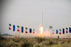 Τεχεράνη εκτόξευσε με επιτυχία τον πρώτο της στρατιωτικό δορυφόρο