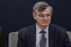 Τσιόδρας: «Ναι» σε χρήση μάσκας σε ΜΜΜ, σούπερ μάρκετ, φαρμακεία