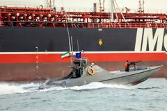 Το Ιράν απάντησε στον Τραμπ: «Θα καταστρέψουμε οποιαδήποτε αμερικανική δύναμη μας απειλήσει στον Κόλπο»