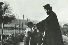 «Όσοι κατηγορούν την Εκκλησία για τα λάθη, δεν αγαπούν την Εκκλησία. Ούτε, βέβαια τον Χριστό» - Τόσο απλά!