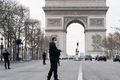 To 64% των Γάλλων αρνούνται να στείλουν τα παιδιά τους στο σχολείο