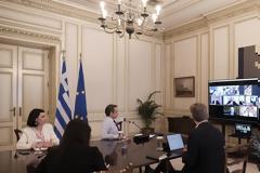 Πλαστικά Θράκης και Lariplast: Οι δύο ελληνικές βιομηχανίες που άλλαξαν την παραγωγή τους και φτιάχνουν μάσκες