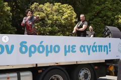 Η Πρωτοψάλτη έβγαλε τον Κυριάκο Μητσοτάκη από το Μαξίμου στο δρόμο