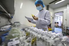 “Πες μου τον κορωνοϊό σου να σου πω … από που έρχεσαι!” – Πώς από το DNA, οι επιστήμονες βρίσκουν την καταγωγή του