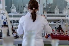 Με αφορμή έναν ακόμη θάνατο: Πόσος φιλελευθερισμός χωράει στις υπηρεσίες υγείας;