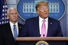 Τραμπ: «Δεν αναλαμβάνω την ευθύνη» γιατί κάποιοι κάνουν κακή χρήση απολυμαντικού