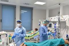 Μόσιαλος: «Η παρουσία αντισωμάτων δεν σημαίνει προστασία από τον ιό»