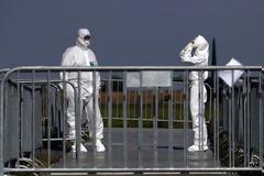 Θετικοί στον ιό εκατοντάδες εργαζόμενοι σε σφαγείο της Γερμανίας