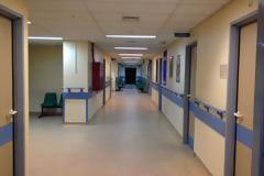 Σημαντική ελάττωση των επισκέψεων στα νοσοκομεία ακόμα και για σοβαρά περιστατικά