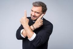 Συνεχίζει το Deal...