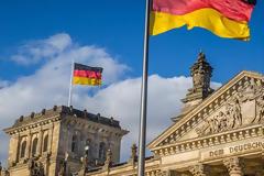 Άρση μέτρων για τον κορωνοϊό: Ανησυχία από τη γερμανική εμπειρία