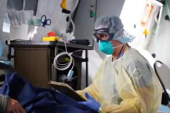 Τσιόδρας: Νέα συμπτώματα ίσως «δείχνουν» κορωνοϊό