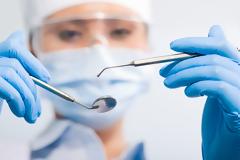 Οδηγίες προς ασθενείς και οδοντιάτρους για την σταδιακή επαναλειτουργία των οδοντιατρείων