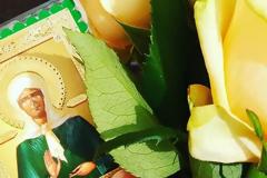 Αγία Ματρώνα η αόμματη-Από όλα όσα είδε εκείνη τη μία φορά, αγάπησε πολύ τα λουλούδια!