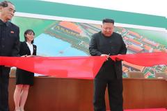 Κιμ Γιονγκ Ουν: Η επανεμφάνιση και τα σενάρια για τη ζωή του