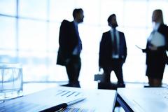 Ερχεται το τέλος των γραφείων