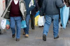 'Ερχεται χαράτσι και στις βιοαποδομήσιμες σακούλες!