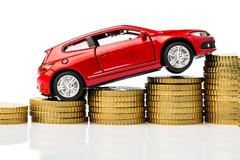 Ελλάδα: Πάνω από 7,4 δισ. ευρώ τα έσοδα από τους φόρους στα ΙΧ!