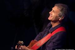 Ο Γιώργος Νταλάρας στο Mega