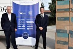 Δωρεά 100.000 μάσκες από την KARABINIS MEDICAL σε ΠΦΣ και ΟΣΦΕ