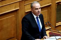 Παπαθανάσης για την εστίαση: Θα μπορούν να επεκταθούν τα τραπέζια σε πεζόδρομους και οδόστρωμα