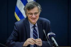 Καθηγητής ΑΠΘ αμφισβητεί Τσιόδρα: Μας δίνει μία ψευδή εικόνα της θνητότητας