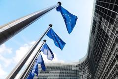 Σοκ στην οικονομία από τον κορωνοϊό: Ύφεση 7,75% στην ευρωζώνη το 2020, προβλέπει η Κομισιόν