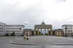 Γερμανία: Μέσα στον Μάιο θα ανοίξουν όλα τα καταστήματα και τα σχολεία