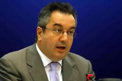 Μόσιαλος: Πότε θα έχουμε εμβόλιο. Γιατί η Αφρική δεν έχει θέμα κοροναϊού