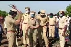 Τρένο σκότωσε 14 μετανάστες εργάτες που κοιμήθηκαν στις ράγες