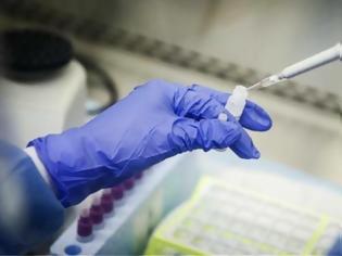 Φωτογραφία για ΠΟΥ: Η έκθεση υγιών εθελοντών στον ιό μπορεί να επιταχύνει την ανάπτυξη εμβολίου