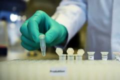 Κοροναϊός : Τα τρία πιθανότερα σενάρια για την εξέλιξη της πανδημίας μέσα στην επόμενη διετία