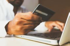 ΚΑΜΠΑΝΕΣ €330.000 σε πέντε e-shops από τη Γενική Γραμματεία Εμπορίου