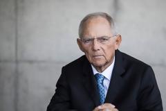 Σόιμπλε: Το γεράκι έγινε περιστέρι;