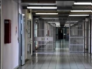 Φωτογραφία για Νεκρός 36χρονος κρατούμενος στις φυλακές Τρικάλων - Κατέρρευσε στο κελί του