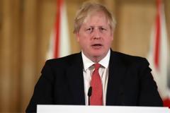 Βρετανία: Άνω - κάτω η χώρα μετά τις ανακοινώσεις Τζόνσον για σταδιακή χαλάρωση