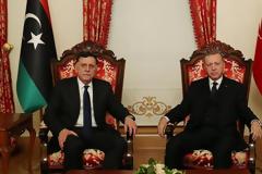 Έκθεση «κόλαφος» για τον Ερντογάν: Στρατολογεί ανήλικους για να στηρίξει τον Φάρατζ στη Λιβύη