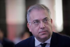 Θεοδωρικάκος: «Δεν μπορώ να εγγυηθώ για την δραστηριότητα κανενός ιδιώτη επιχειρηματία. Καπιταλισμό έχουμε..»