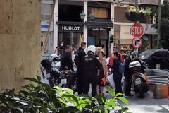 «Ξαναχτυπά» η «συμμορία του λεκέ» - Ξάφρισε Κινέζες με Louis Vuitton στο Κολωνάκι