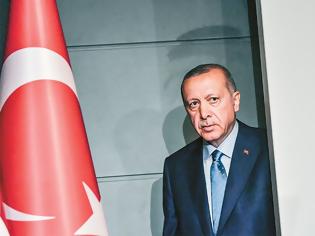 Φωτογραφία για Τουρκία: Η λίρα πέφτει, οι διάδοχοι του Ερντογάν ετοιμάζονται