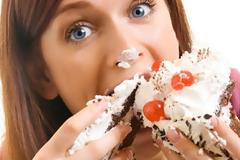 Διατροφικά ατοπήματα που μας παχαίνουν και κάνουν κακό στην υγεία μας