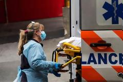 ΗΠΑ: Εκτοξεύθηκε πάλι ο αριθμός των θανάτων - 1.894 νεκροί το τελευταίο 24ωρο