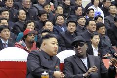 Κιμ Γιονγκ Ουν και Ντένις Ρόντμαν «πάρταραν» μαζί με «καυτές γυναίκες» και βότκα το 2013