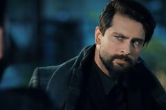 Όσα δεν ξέρετε για τον πρωταγωνιστή από το καθημερινό σίριαλ του ΣΚΑΪ