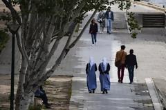 Γαλλία: Αύξηση των κρουσμάτων - Άλλοι 351 νέοι θάνατοι