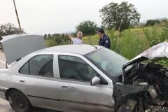 Νεκρός σε τροχαίο  σε μετωπική σύγκρουση με τον… γιο του